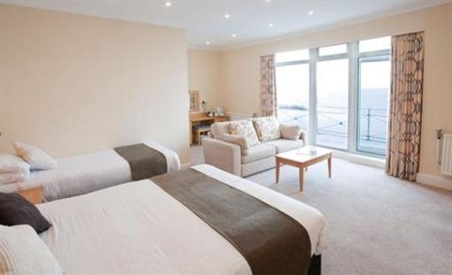 фото отеля Days Hotel Bournemouth