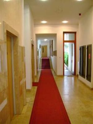 фото отеля Paradise Apartments Kazinczy
