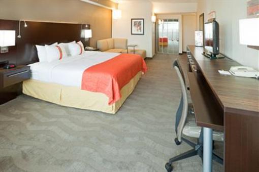 фото отеля Holiday Inn Austin Midtown