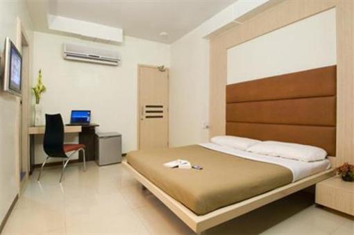 фото отеля Hotel Planet Residency