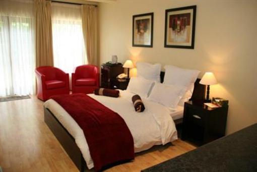 фото отеля Fahrenheit B&B Cape Town
