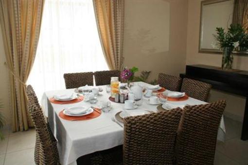 фото отеля Fahrenheit B&B Cape Town