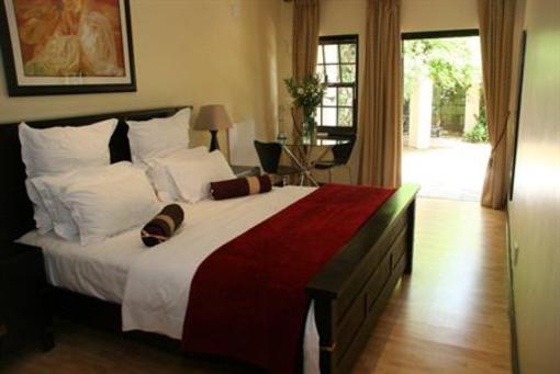 фото отеля Fahrenheit B&B Cape Town