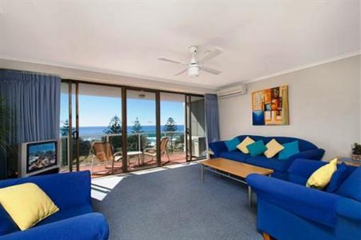 фото отеля South Pacific Plaza Broadbeach