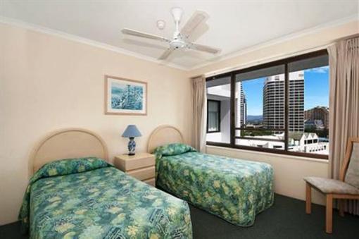 фото отеля South Pacific Plaza Broadbeach