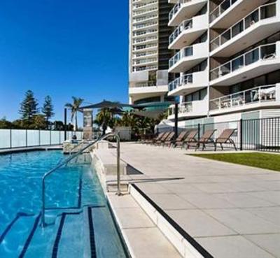 фото отеля South Pacific Plaza Broadbeach