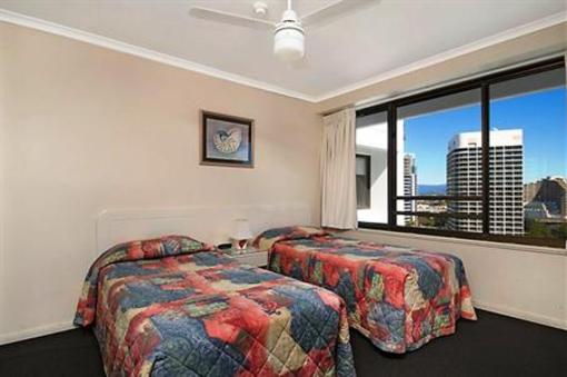 фото отеля South Pacific Plaza Broadbeach