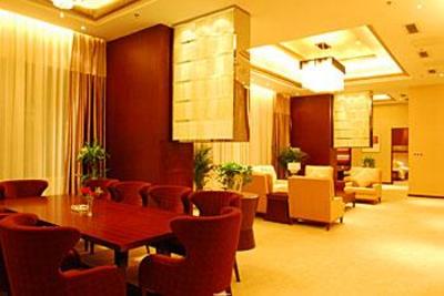 фото отеля Palace International Hotel
