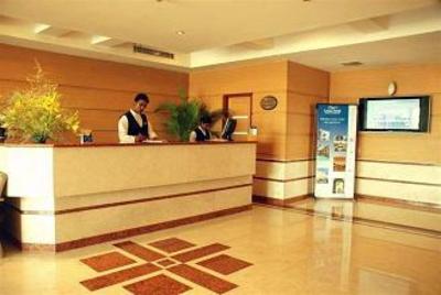 фото отеля Rennaaissannce Sarovar Portico Hotel Hosur