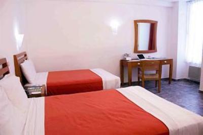 фото отеля Soberanis Hotel