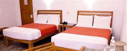 фото отеля Soberanis Hotel