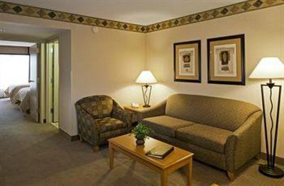 фото отеля Embassy Suites Hotel Atlanta Alpharetta