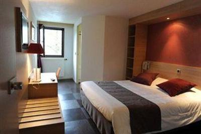 фото отеля Hotel Le Relais Saint Georges Pithiviers