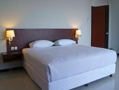 фото отеля Karlita International Hotel