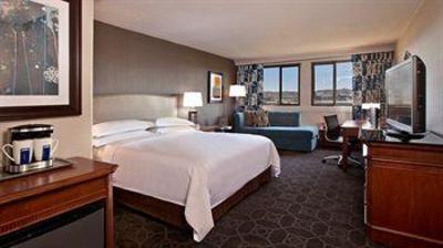 фото отеля Hilton Concord
