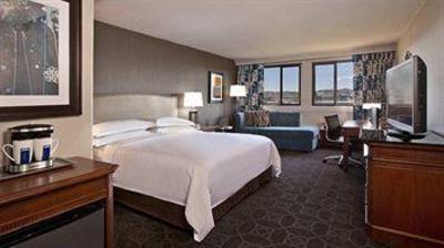 фото отеля Hilton Concord