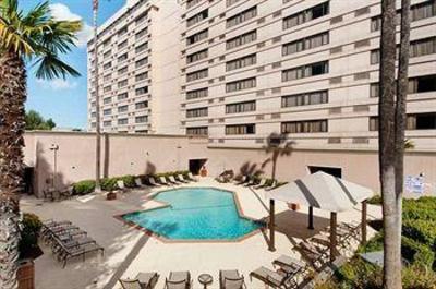фото отеля Hilton Concord