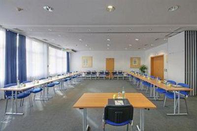 фото отеля Tryp Centro Oberhausen