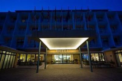 фото отеля Grand Hotel Moon Valley