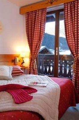фото отеля Auberge Le Beau Site Les Houches