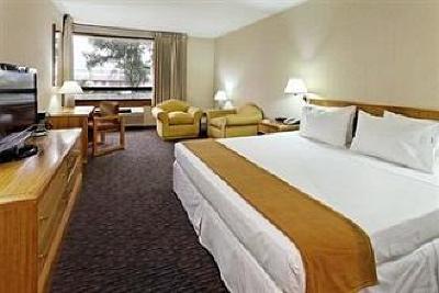 фото отеля Holiday Inn Express Temuco