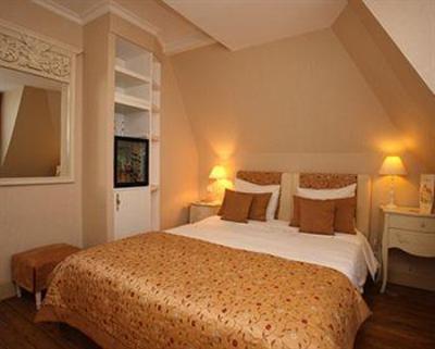 фото отеля Augeval Hotel