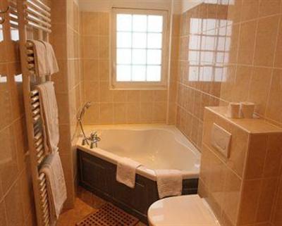 фото отеля Augeval Hotel