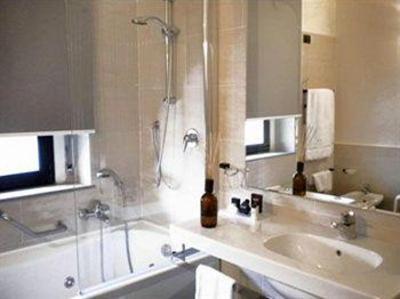 фото отеля Rechigi Hotel
