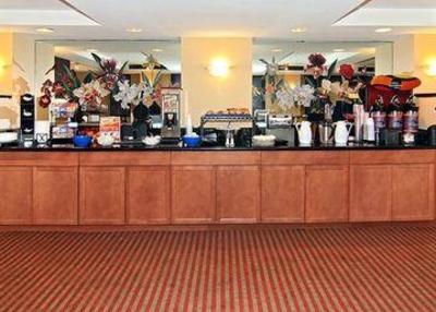 фото отеля Home2 Suites by Hilton Baltimore Downtown