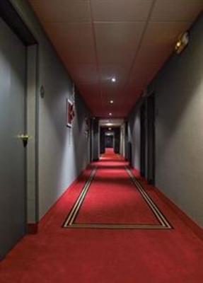 фото отеля Grand Hotel Du Parc Cholet