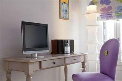 фото отеля Arte & Mare Elia Mykonos Suites