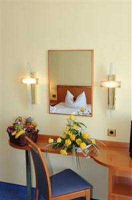 фото отеля Arkona Strandhotel Binz