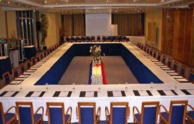 фото отеля Arkona Strandhotel Binz