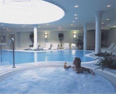 фото отеля Arkona Strandhotel Binz