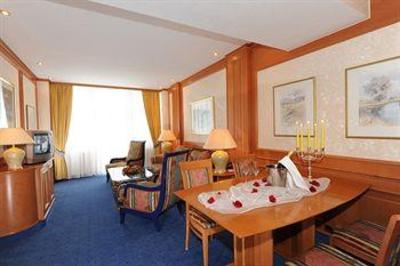 фото отеля Arkona Strandhotel Binz