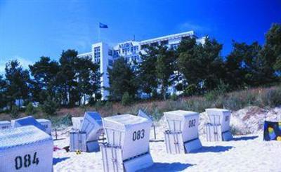 фото отеля Arkona Strandhotel Binz
