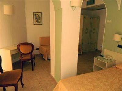 фото отеля Andromaco Palace Hotel