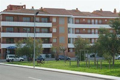 фото отеля Apartamentos Sa Gavina Torroella de Montgri