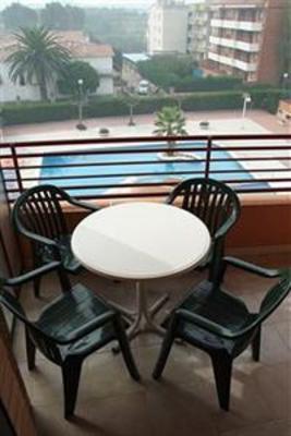 фото отеля Apartamentos Sa Gavina Torroella de Montgri