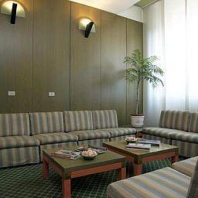 фото отеля Johnny Hotel