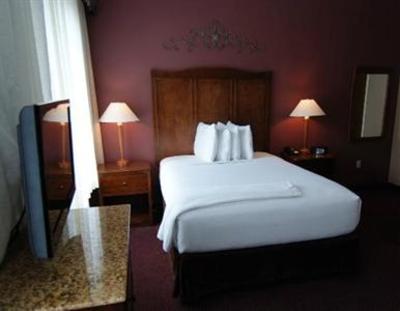 фото отеля Hannaford Suites Hotel Cincinnati