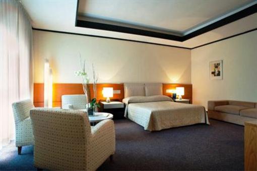 фото отеля Hotel President Lecce