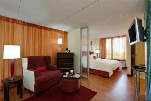 фото отеля Hotel Indigo Chicago - Vernon Hills