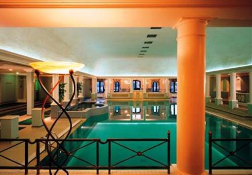 фото отеля Marriott Hanbury Manor Hotel & Country Club