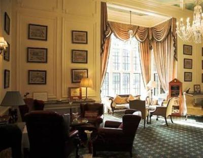 фото отеля Marriott Hanbury Manor Hotel & Country Club