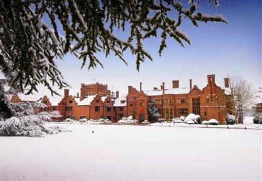 фото отеля Marriott Hanbury Manor Hotel & Country Club