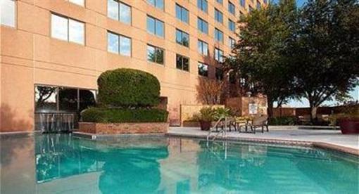 фото отеля Wyndham Dallas Suites - Park Central