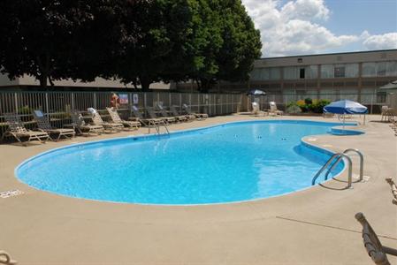 фото отеля Holiday Inn Belden North Canton