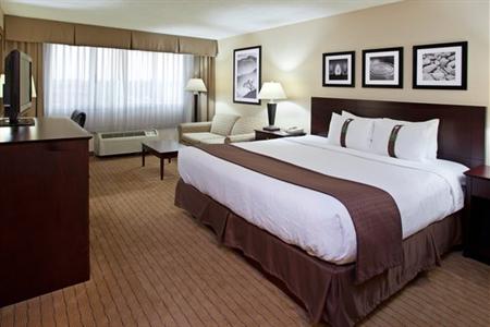 фото отеля Holiday Inn Belden North Canton