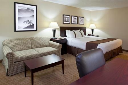 фото отеля Holiday Inn Belden North Canton